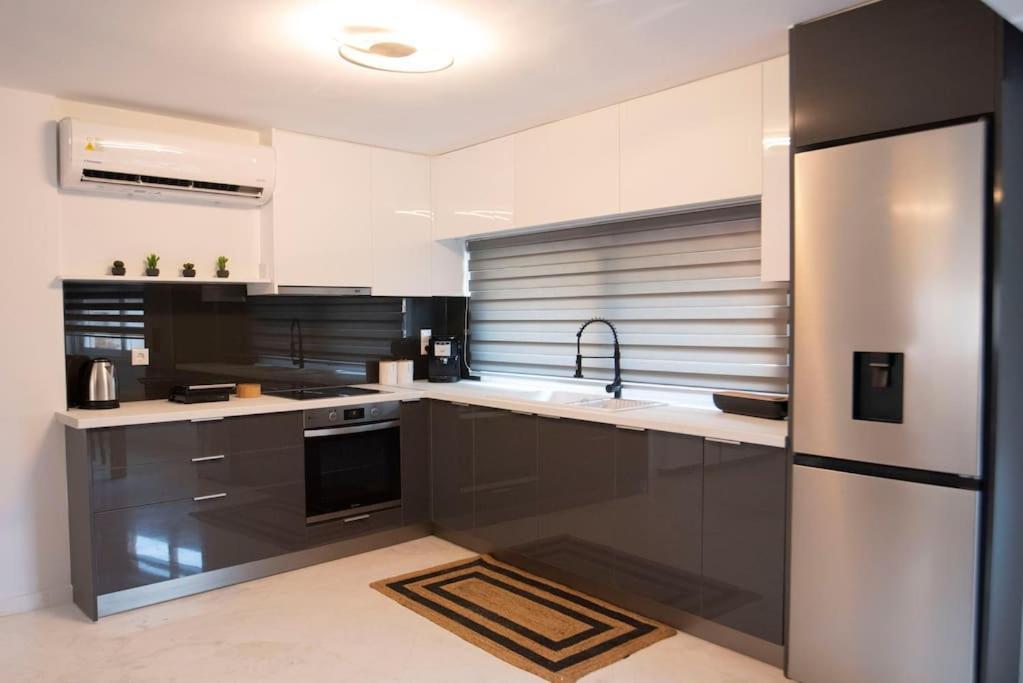 Mythos Home Ierápetra Buitenkant foto